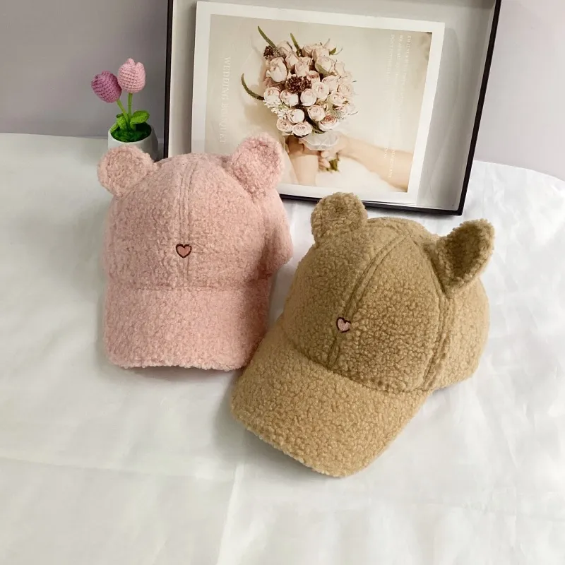 Upptäck det vackra med Cashmere baseballkeps